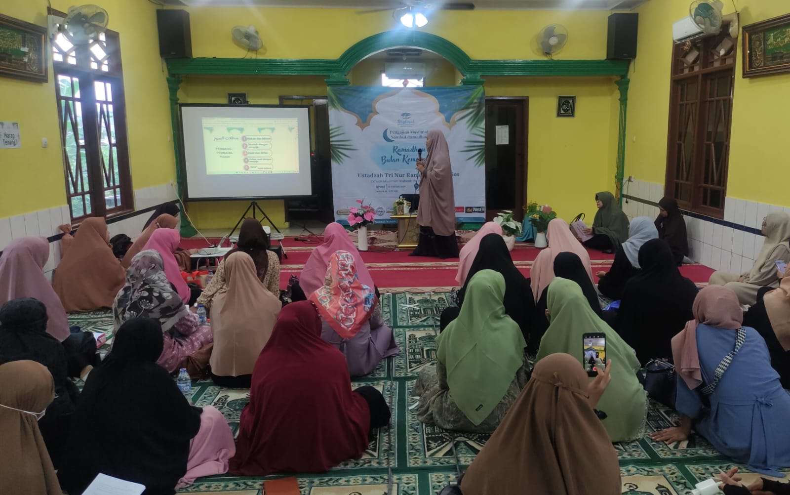 Semangat Ibu 63 Tahun Ikuti Daurah Ramadhan Muslimah Jakarta Selatan