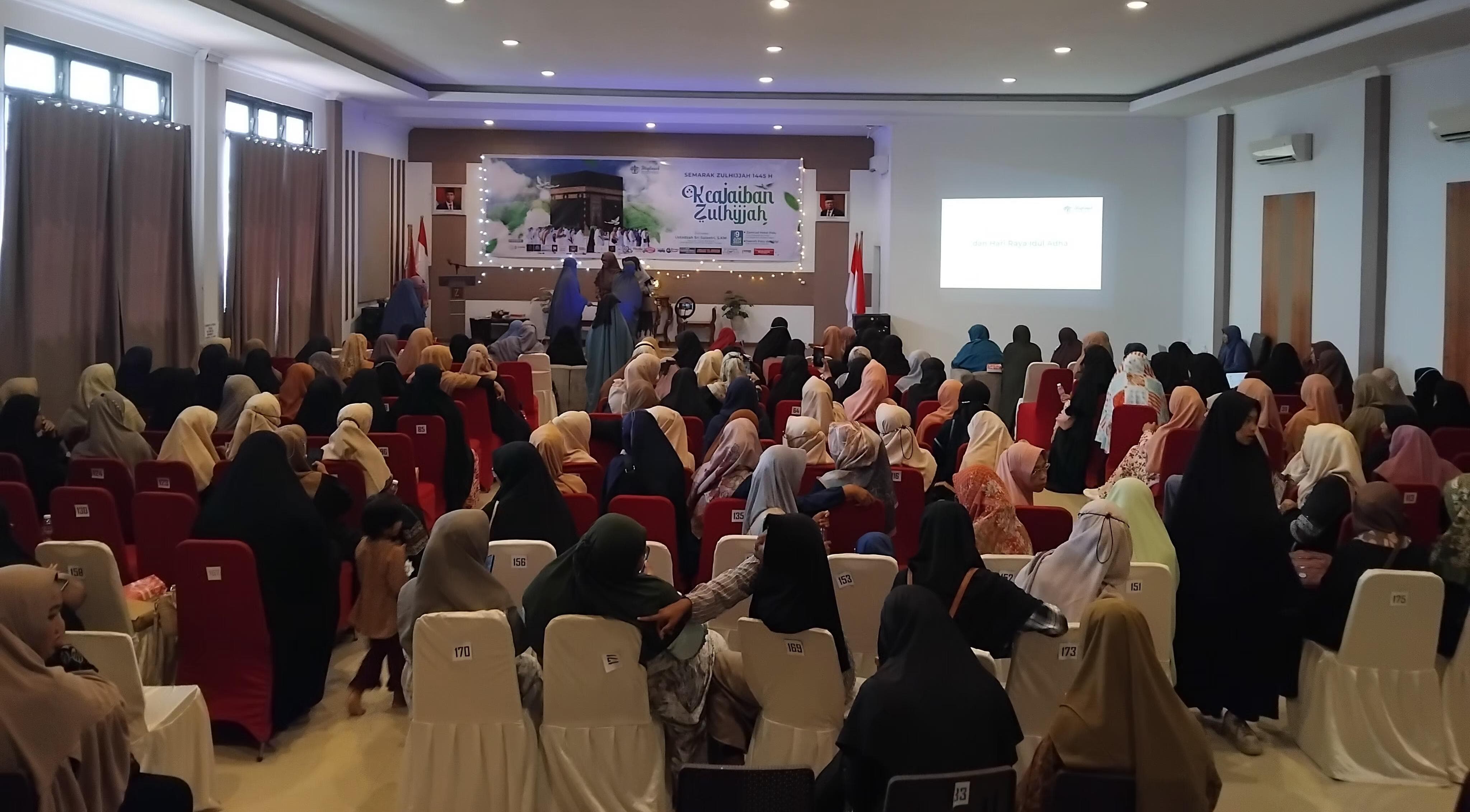 Muslimah Wahdah Sulawesi Tengah Gelar Semarak Zulhijjah Bertajuk Keajaiban Zulhijjah