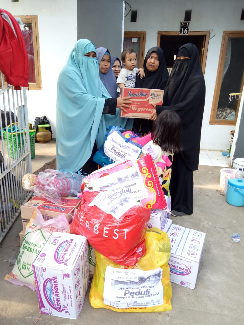 Siap terima para Korban Bencana Muslimah Wahdah  Membuka 10 posko Pengungsian di Makassar