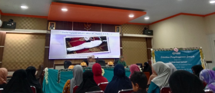 Diantara Kapan dan Kafan, Pengurus MWC Bontoala Gelar Pembekalan Penyelenggaraan Jenazah Secara Syar’i