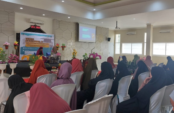 Ikatan Guru Muslimah Wahdah Usung Peningkatan Skill Komunikasi Guru dalam Temunas