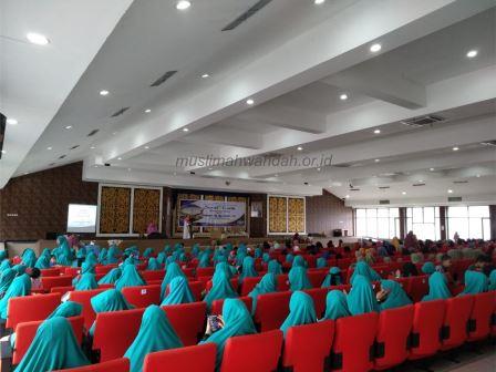   Antusias Seminar Al-Qur&#8217;an dan Tasyakuran DIROSA Angkatan III di Kota Samarinda