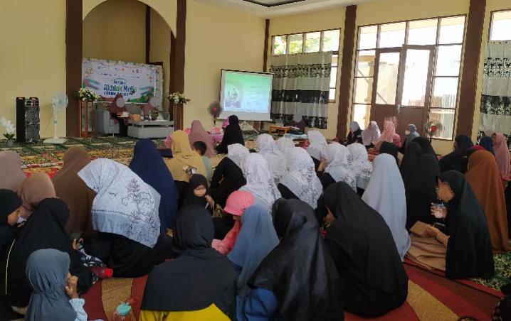 Daurah Ramadhan Muslimah Wahdah Islamiyah Tawaeli, Momen Berharga untuk Memperdalam Ilmu Agama