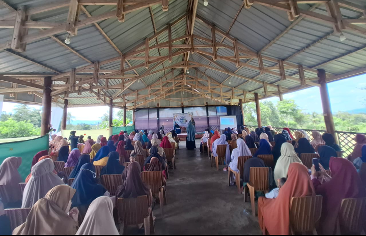 Muslimah Wahdah Patimpeng Ajak Tingkatkan Kualitas Ibadah dengan Ilmu Syar'i