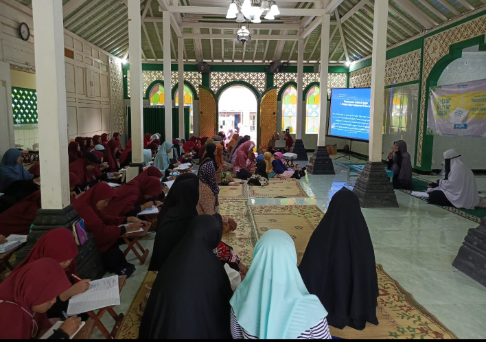 Muslimah Wahdah  Daerah (MWD) Bantul, Gelar Kajian dan Berbagi Buka Puasa di Pesantren Tahfidz Quran Azzakiyah