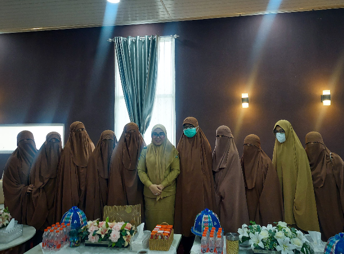 Muslimah Wahdah Mamuju Tawarkan Program Dirosa dan Pengajian Instansi dalam Kunjungan ke Bupati Mamuju
