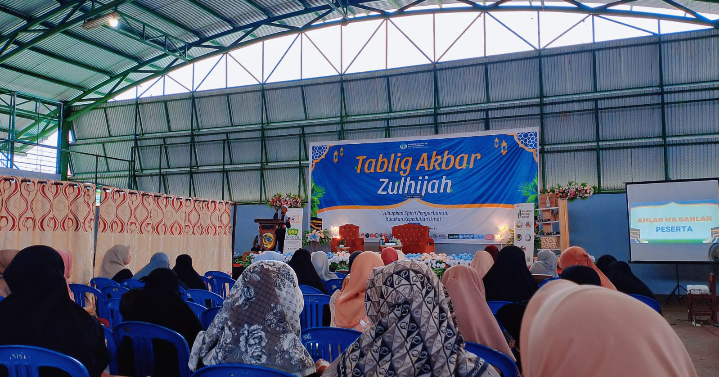 Hujan Tak Halangi Langkah: Spirit Pengorbanan dan Kepedulian Ummat Menggema di Aula Indoor Bupati