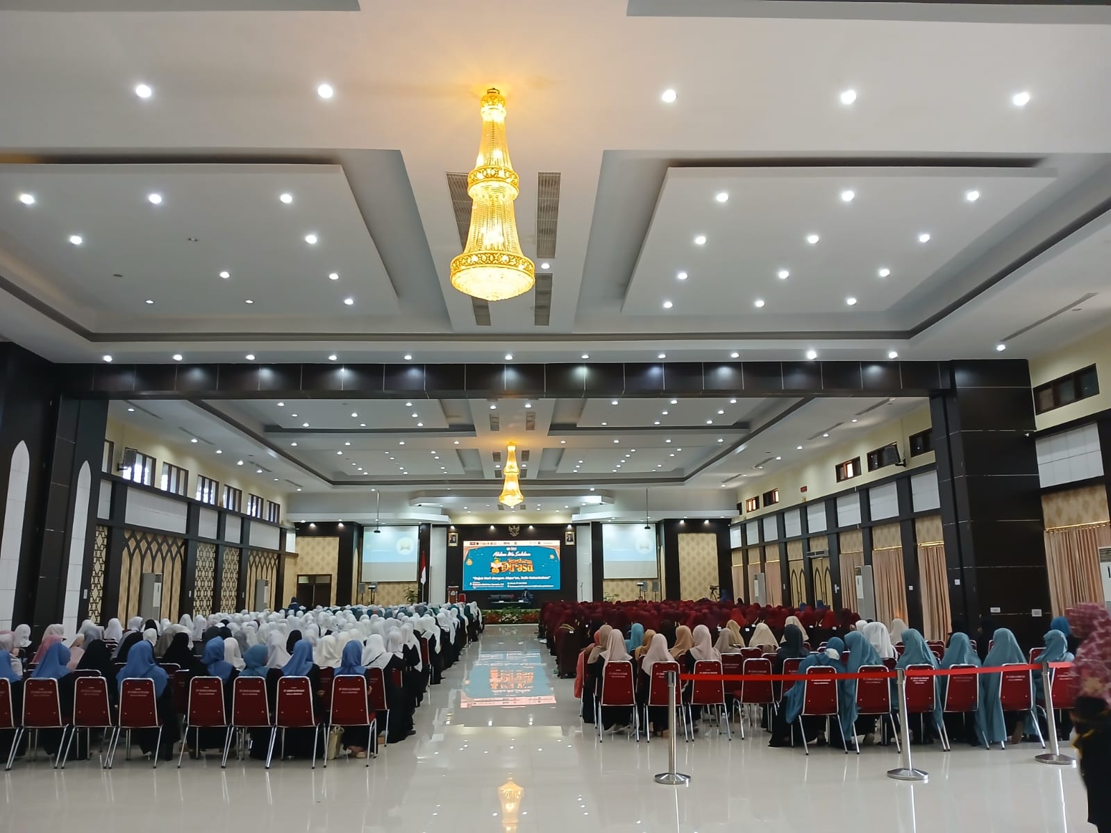Tasyakuran Dirosa Muslimah Biringkanaya: 590 Peserta Antusias hadir mengikuti kegiatan