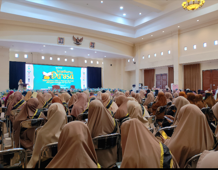 Momentum Syukur dan Dakwah: Muslimah Wahdah Parigi Moutong Gelar Tasyakuran Dirosa