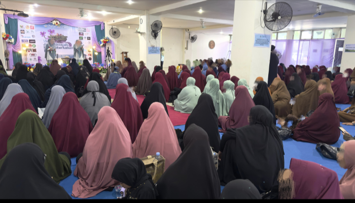 Meniti Jalan Hidayah, Gema Majelis Taklim Muslimah Wahdah Sidrap Hadirkan Pesan Penuh Makna