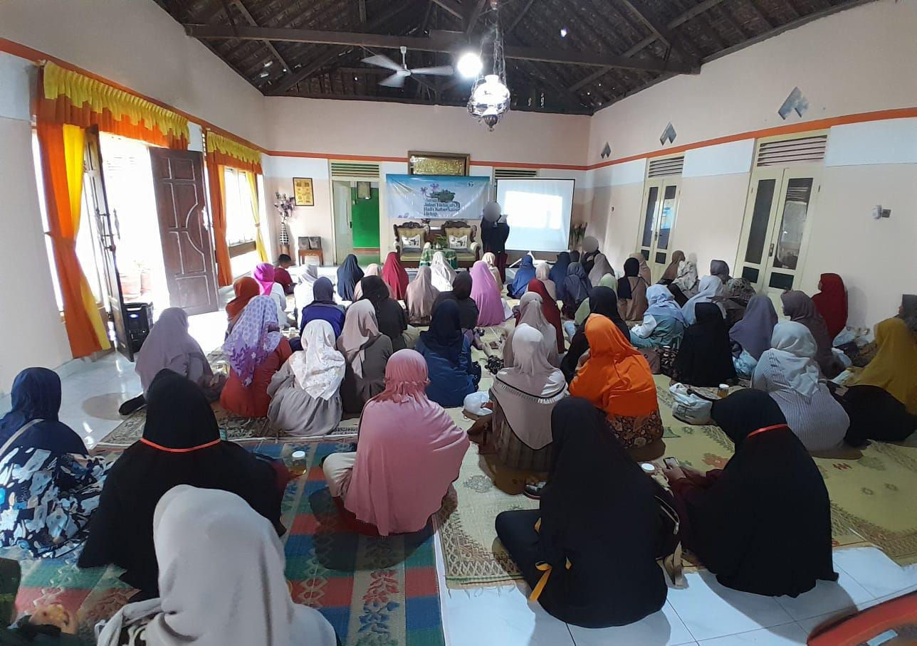 Semarak Gema Majelis Taklim Muslimah Pundong: Dari Kajian, Bazar, hingga Makan Nasi Kucing Bersama