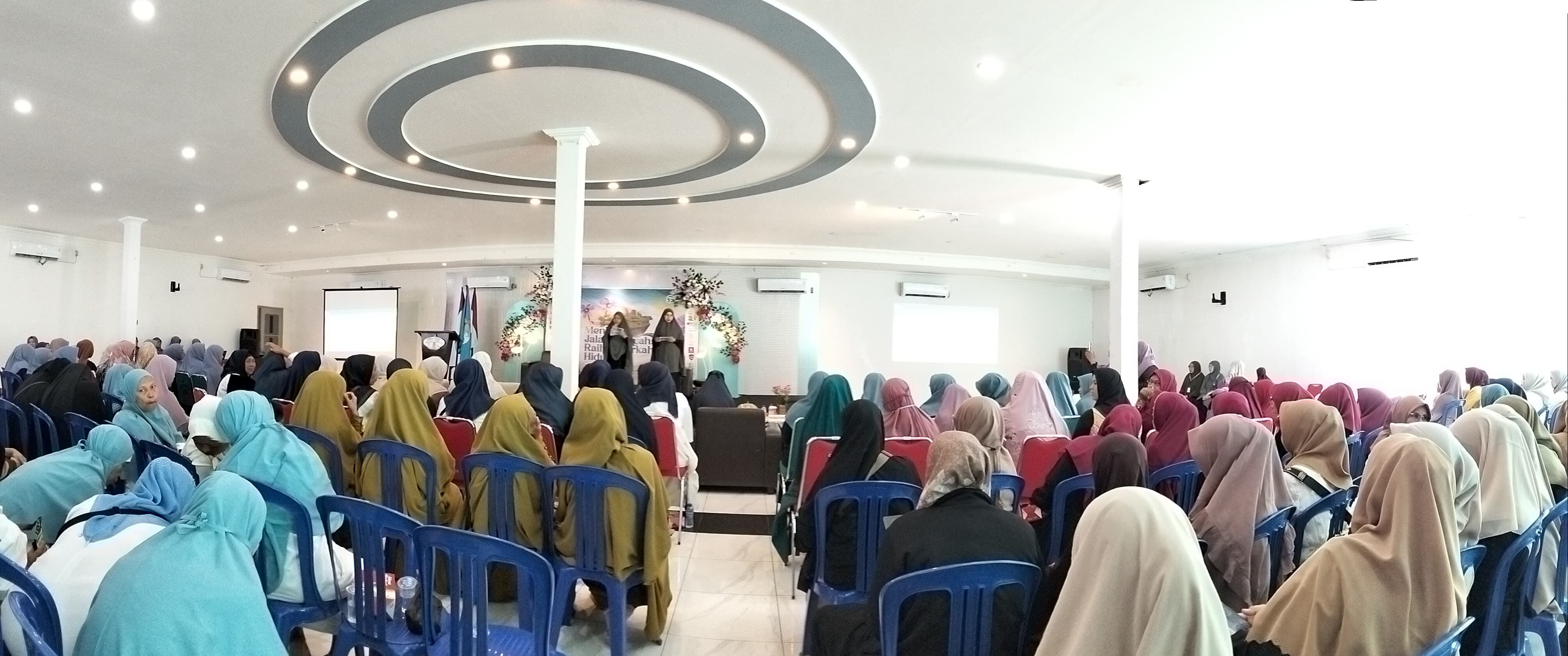 Kabid PRK MUI Provinsi Jambi Apresiasi Gema Majelis Taklim Muslimah Wahdah Jambi