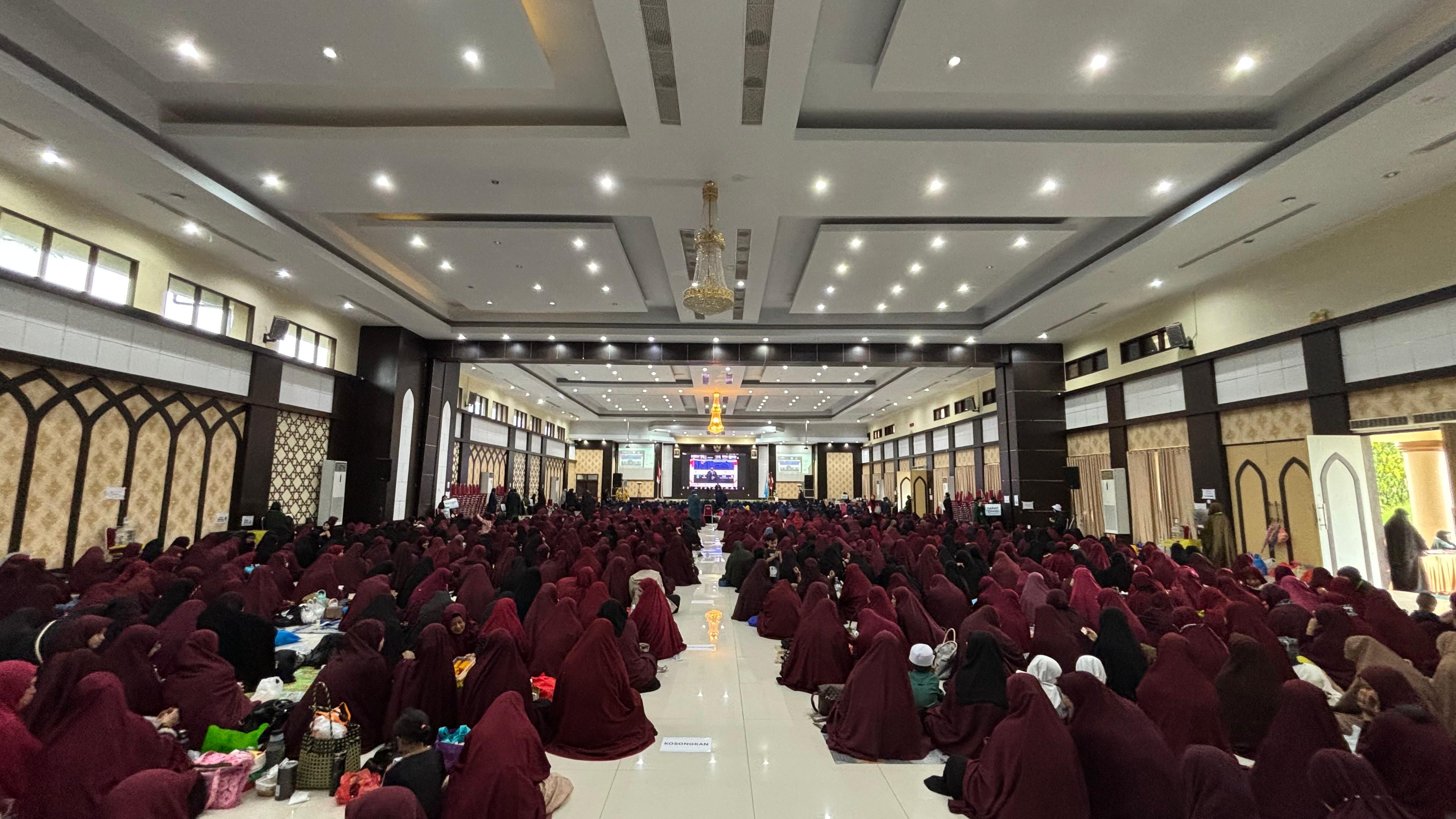 Antusias Puluhan Ribu Kader Muslimah Warnai Silatnas, Wagub Sulsel Hadir Berikan Dukungan