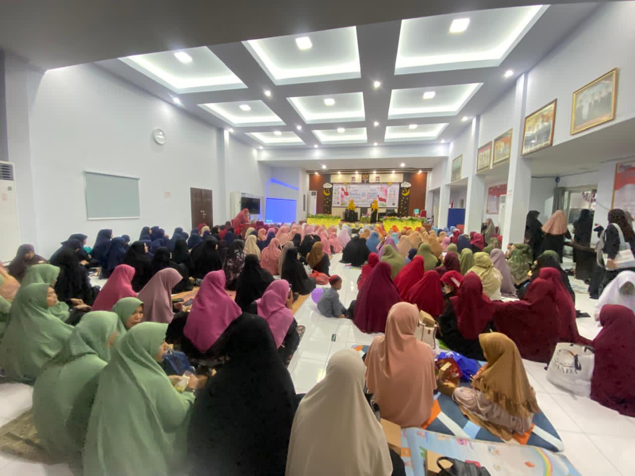 Sinergi Lintas Sektor, Muslimah Wahdah Islamiyah Daerah Bantaeng  Gelar Daurah Ramadhan Muslimah