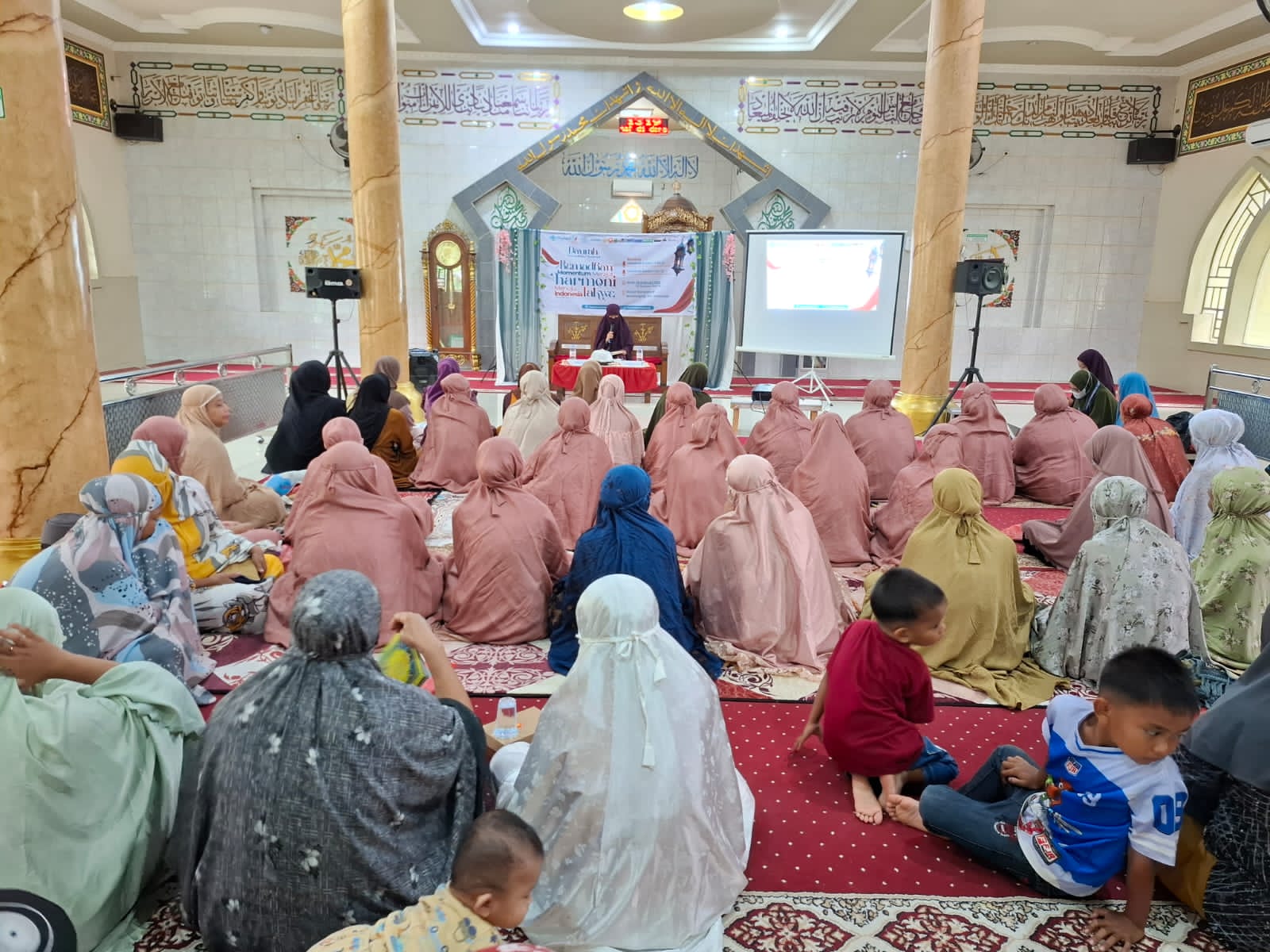 Mengapa Puasa Tak Cukup Menahan Lapar? Ini Jawabannya dari Daurah Ramadhan Muslimah Soppeng