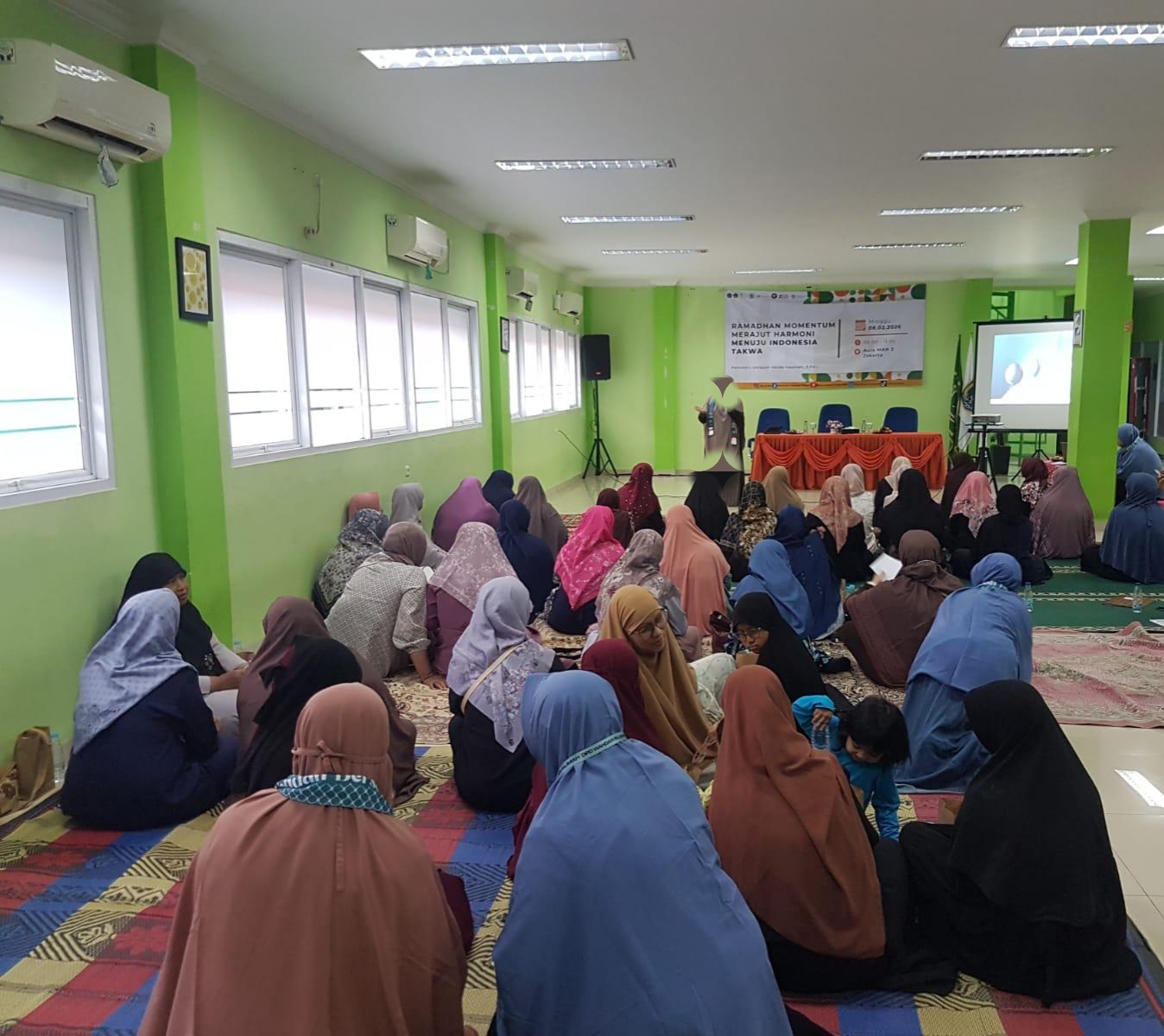 Daurah Ramadhan Muslimah Wahdah Jakarta Timur dan Dirangkai Dengan Penandatanganan MOU Pembinaan Keagamaan Man 2