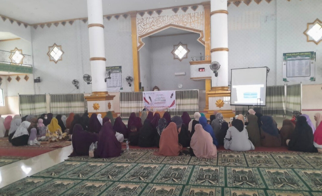 Jelang Ramadhan, Muslimah Wahdah Kendari Padukan Dakwah dan Layanan Kesehatan