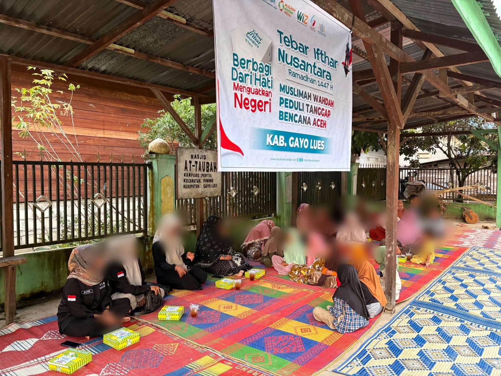 Muslimah Wahdah Jadi Ormas Pertama Gelar Ifthar di Lokasi Bencana Gayo Lues