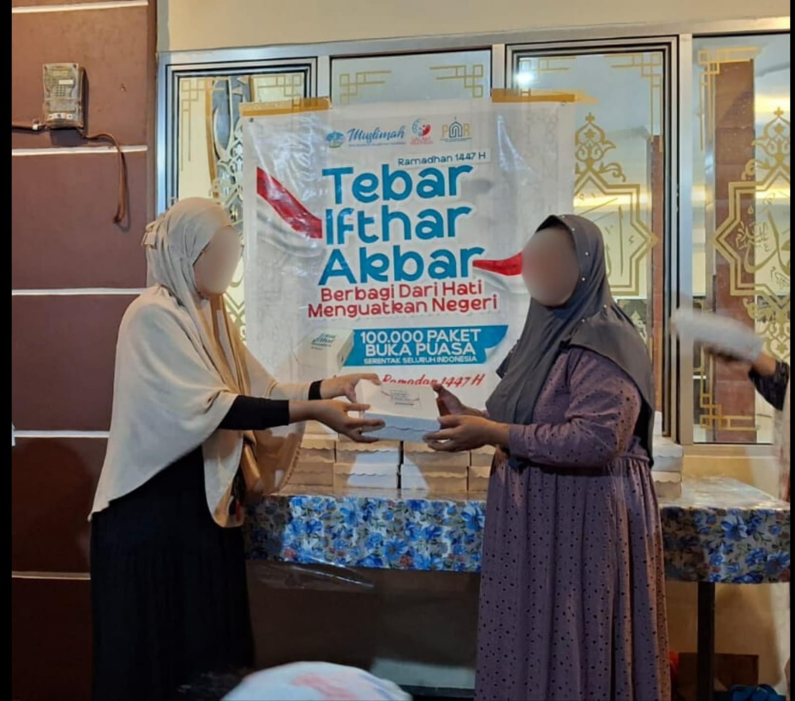 Muslimah Wahdah Islamiyah Manado Galang Kebersamaan Melalui Iftar Ramadhan di Sulawesi Utara