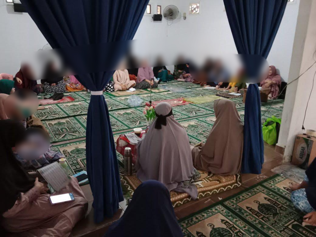 Puluhan Muslimah Hadiri Kajian Semarak Dzulhijjah Muslimah Wahdah Islamiyah Boltim