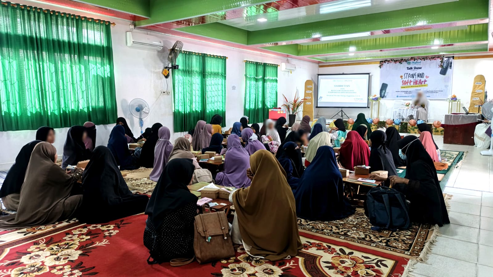 Kesehatan Mental Gen Z Jadi Sorotan, Muslimah Wahdah Baubau Gelar Talkshow Strong Mind, Soft Heart