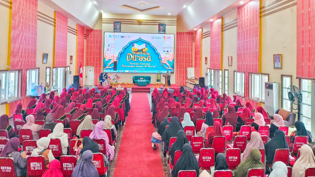 Semangat Al-Qur'an Menggema di Polewali Mandar, 208 Muslimah Ikuti Wisuda Dirosa Angkatan V