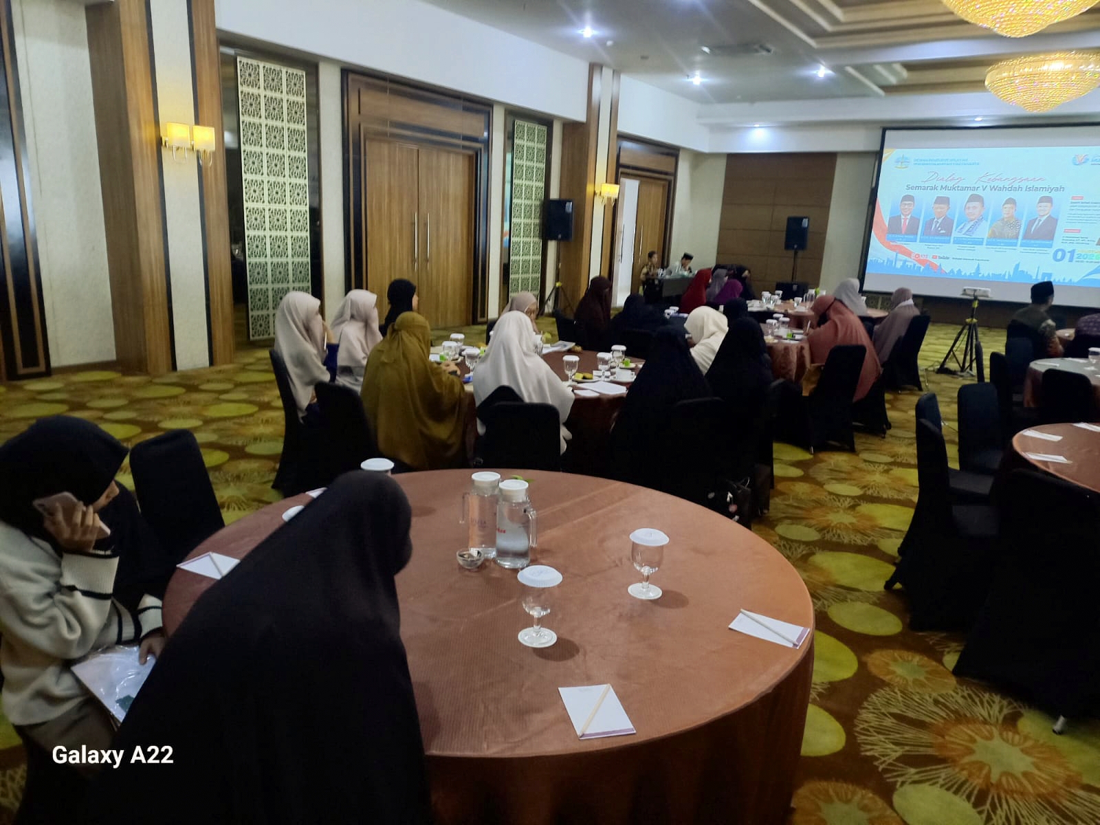 Hadiri Dialog Kebangsaan "Salam Sehat Indonesia", Muslimah Wahdah DIY Siap Ambil Peran dalam Membangun Peradaban Bangsa*