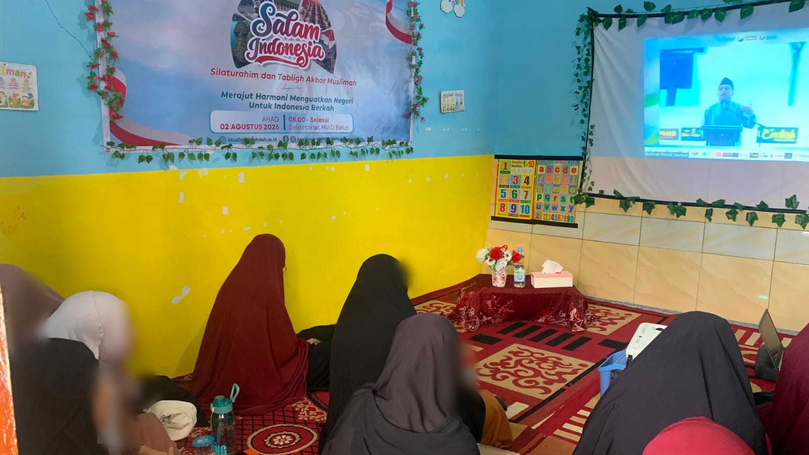 Muslimah Wahdah Banggai Laut Sukseskan Salam Indonesia dalam Menyambut Semarak Muktamar V