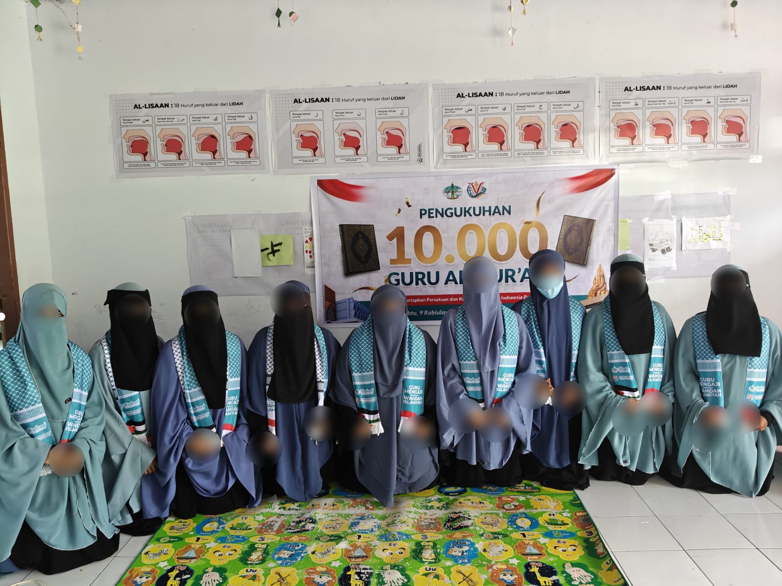 Ikut Pengukuhan 10.000 Guru Al-Qur'an, Muslimah Wahdah Pohuwato Tegaskan Komitmen Dakwah