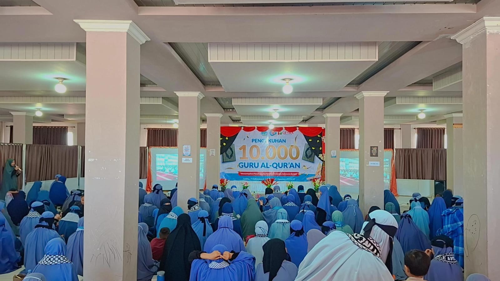Ratusan Pengajar Al-Qur’an di Kendari Ikut Dikukuhkan Serentak oleh Menteri Agama dalam Muktamar V Wahdah Islamiyah