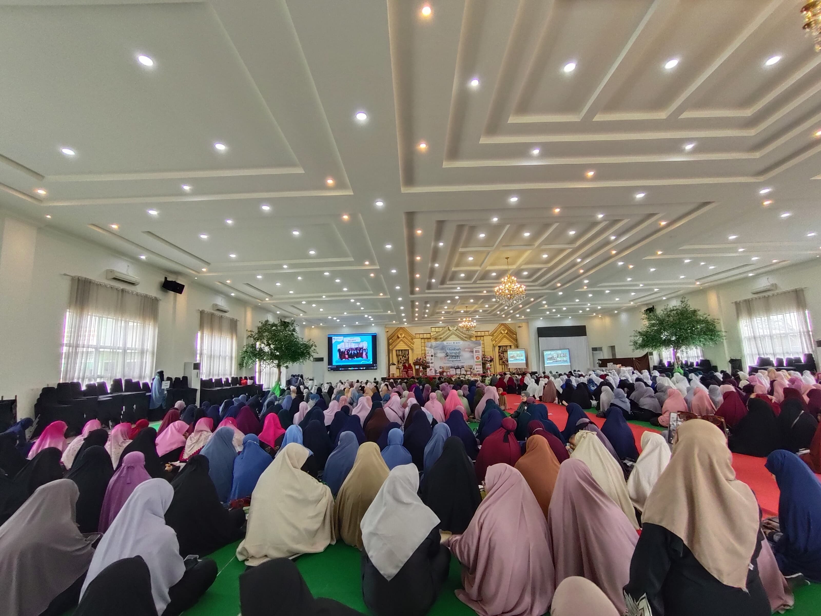 758 Muslimah Hadiri Gema Majelis Taklim Muslimah Wahdah Gowa, Perkuat Iman dan Keluarga Sakinah