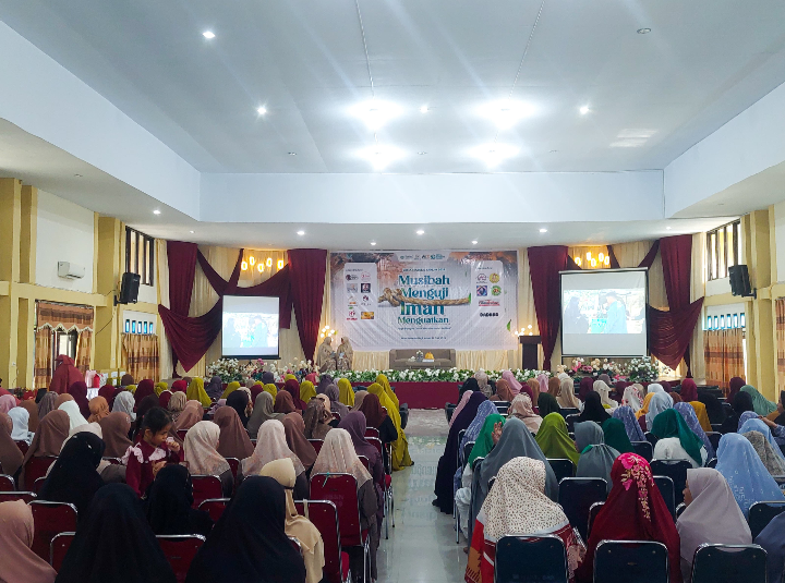 GMT 2026 Muslimah Wahdah Mamuju Ajak Majelis Taklim Perkuat Iman Hadapi Musibah