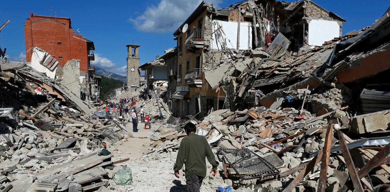 Panduan Syar’i Ketika Mendengar Kabar Musibah Seperti Bencana Gempa atau Pesawat Jatuh