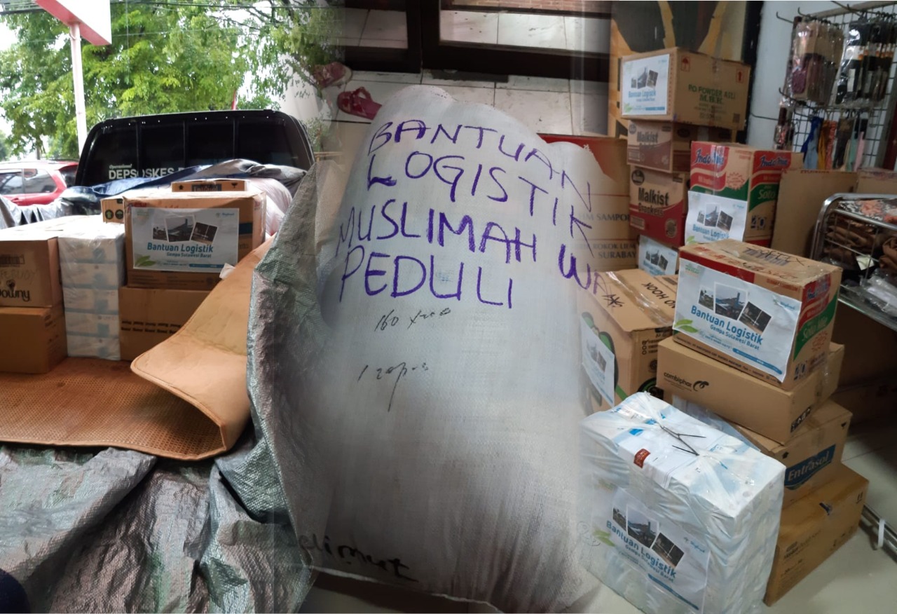 Muslimah Wahdah Peduli Salurkan Logistik ke Sulbar