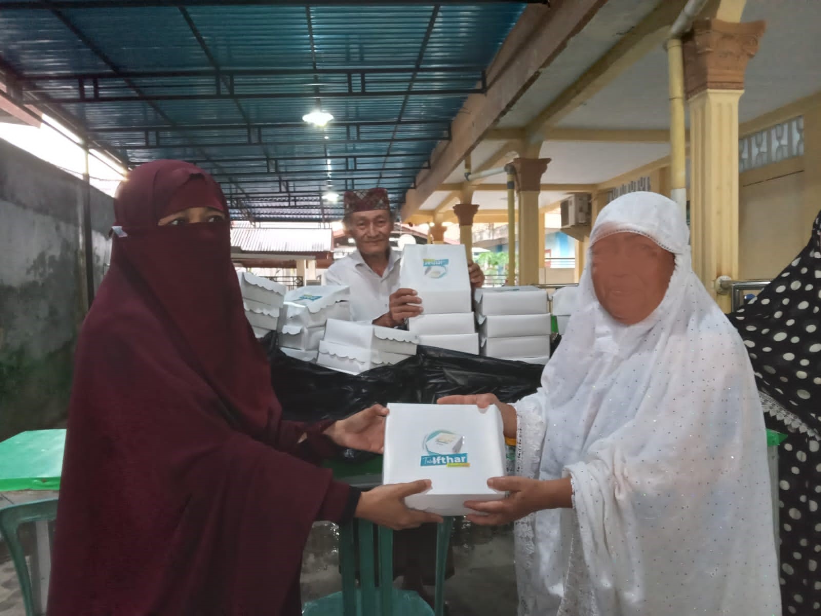 MWD Kota Gorontalo Berbagi 650 Paket Iftar di Bulan Penuh Berkah